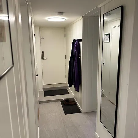 Central 3-Bedroom Apt - Mare