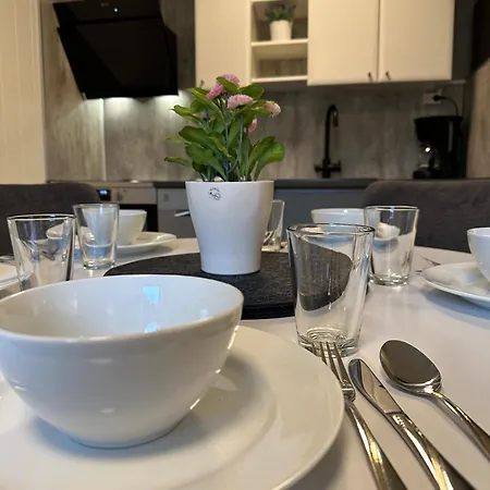 Sentral Med 3 Soverom Og Kjokken - Mare